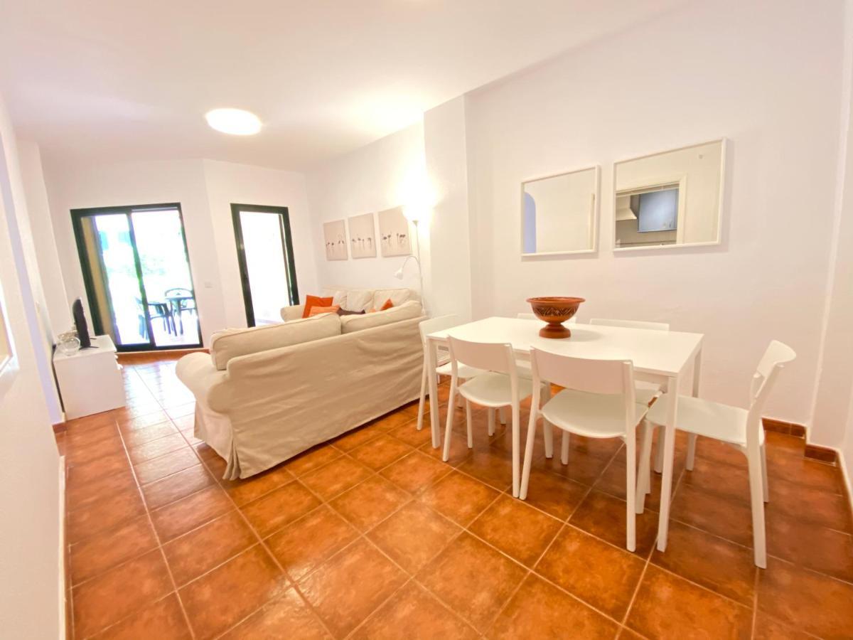 Apartment Bajo Con Jardin En Playa Atlanterra *